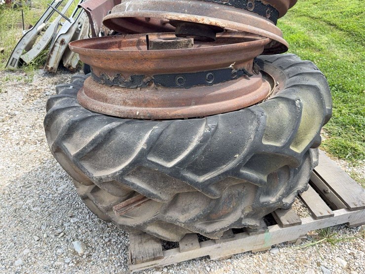 (4)-round-spoke-rims-image-4