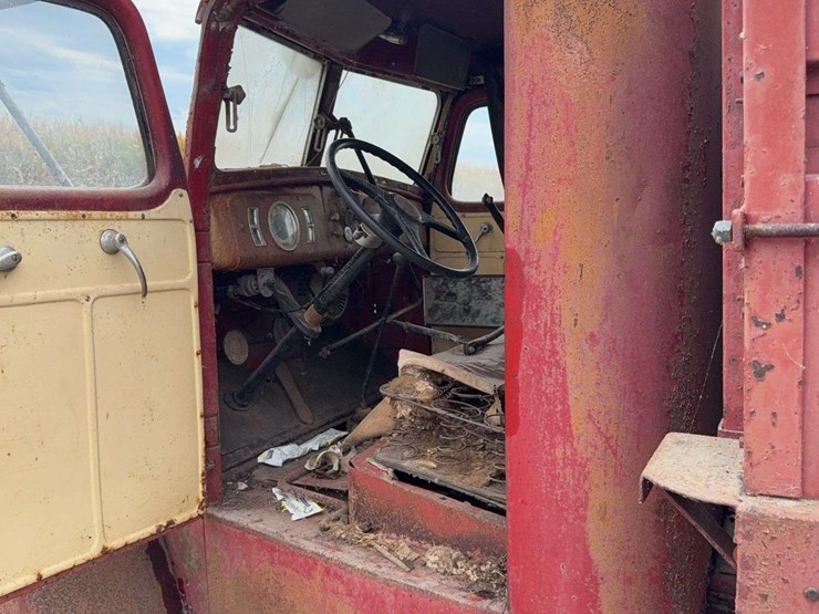 federal-grain-truck-image-89
