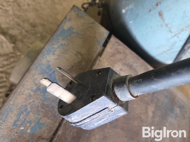 miller-200-welder-image-12