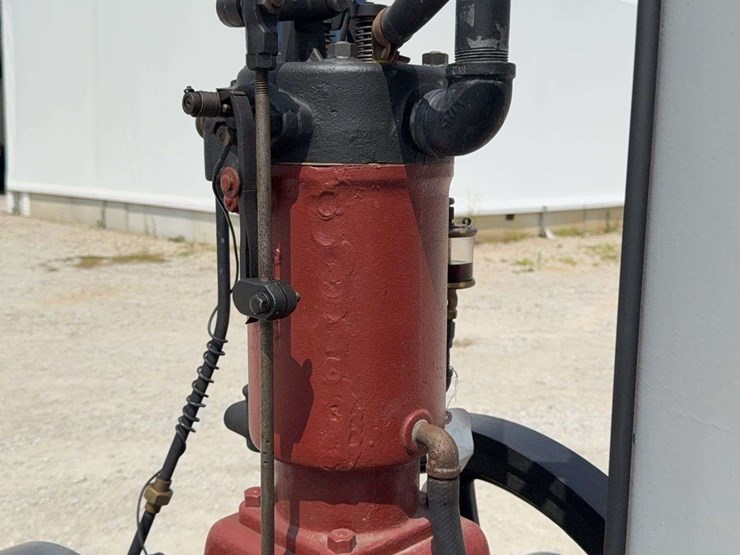 3-hp-international-harvester-“famous”-vertical-engine-image-17