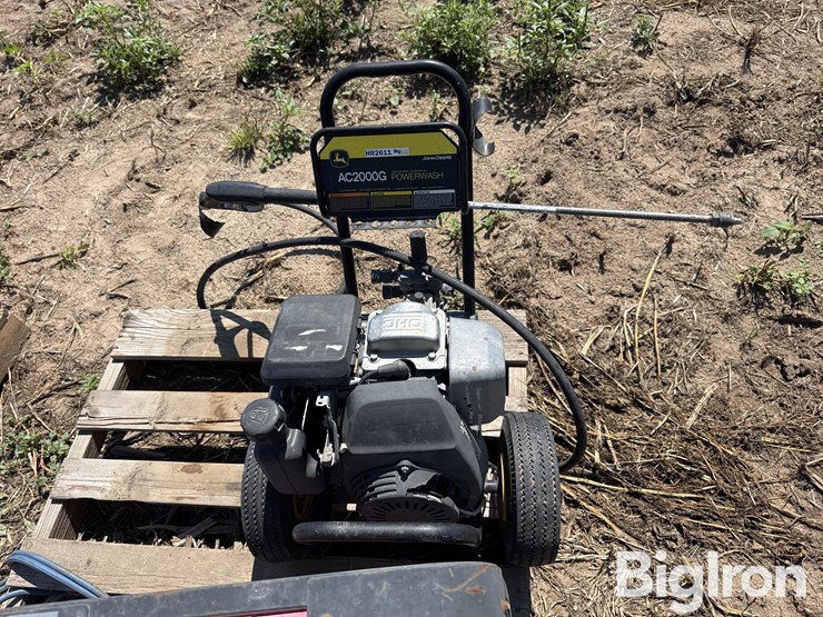 john-deere-ac2000g-commercial-pressure-washer-&-heavy-duty-systems-hdg-9000er-generator-image-5