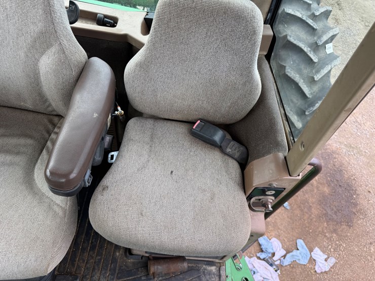 2005-john-deere-9220-image-87