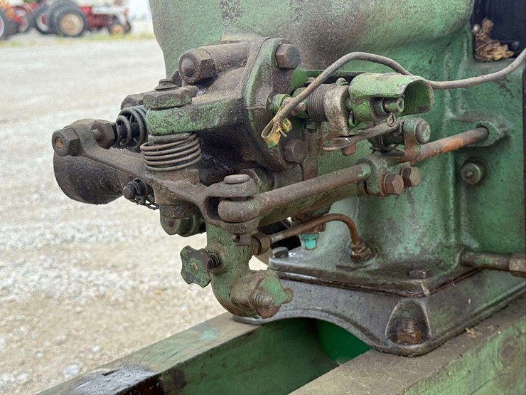 john-deere-1½-hp-type-e-hit-and-miss-engine-image-7