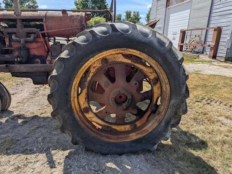 international-harvester-tractor-f-20-image-8
