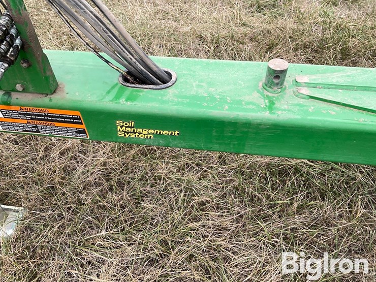 2013-john-deere-2620-image-11