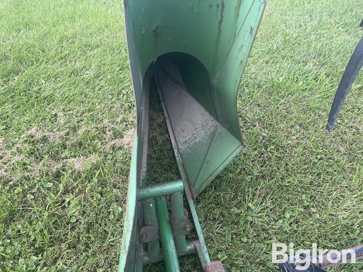 john-deere-216-image-20
