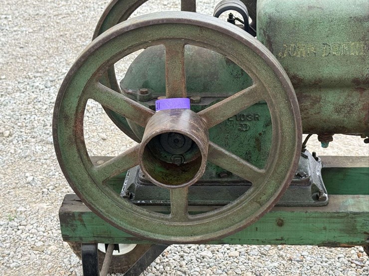 john-deere-1½-hp-type-e-hit-and-miss-engine-image-21