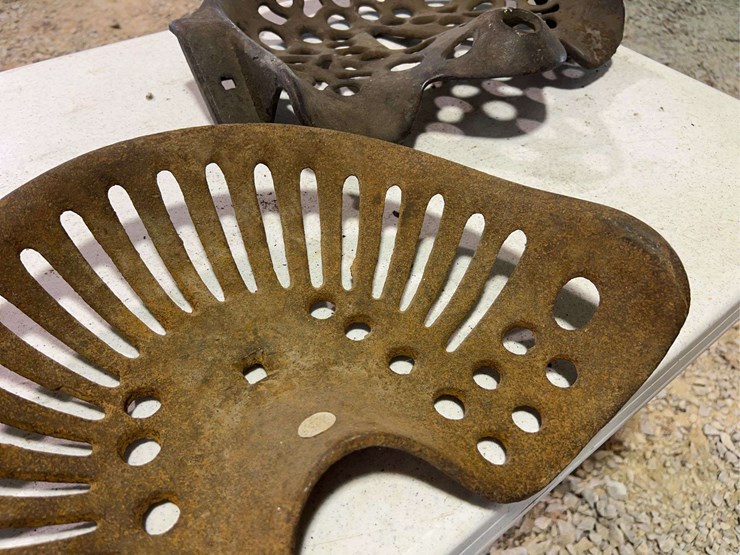 (3)-cast-iron-seats-image-9