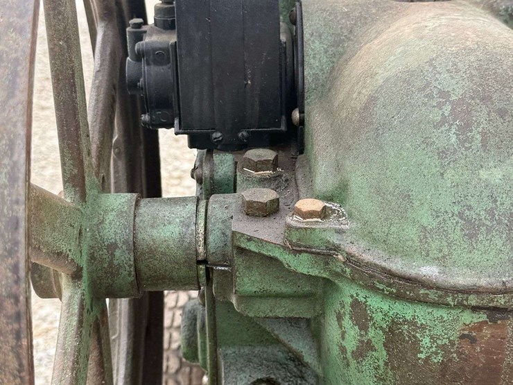 john-deere-1½-hp-type-e-hit-and-miss-engine-image-15