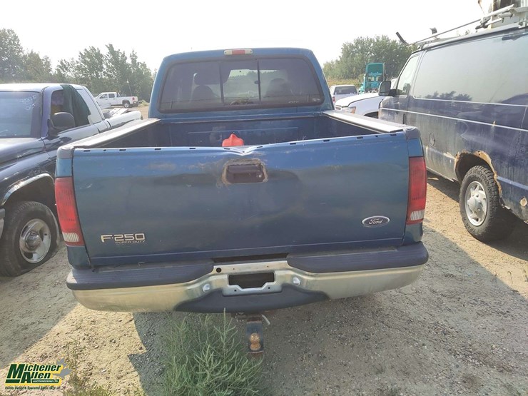 2000-ford-f250-image-14