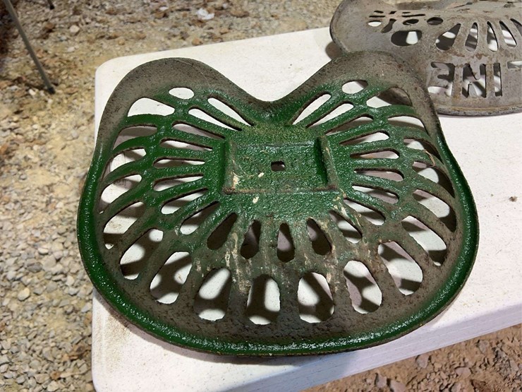(3)-cast-iron-seats-image-17
