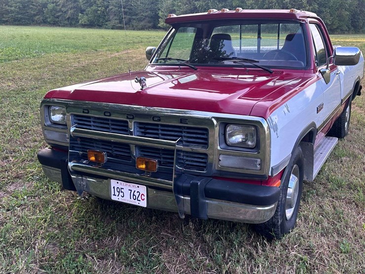 1991-dodge-d250-image-3
