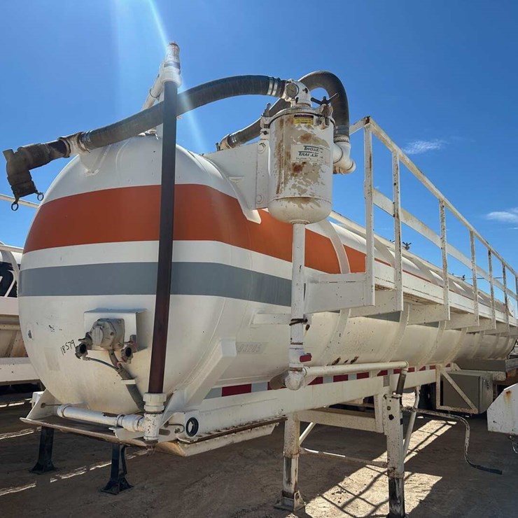 2015 TROXELL 130bbl