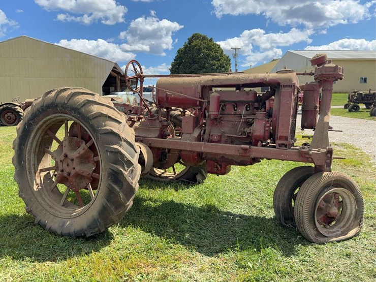 farmall-f-20-image-9