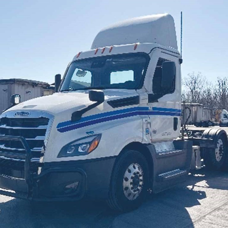 2022 FREIGHTLINER CASCADIA 126