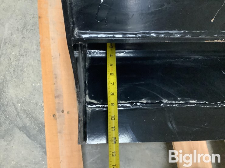 40”-mini-excavator-tilt-bucket-image-20