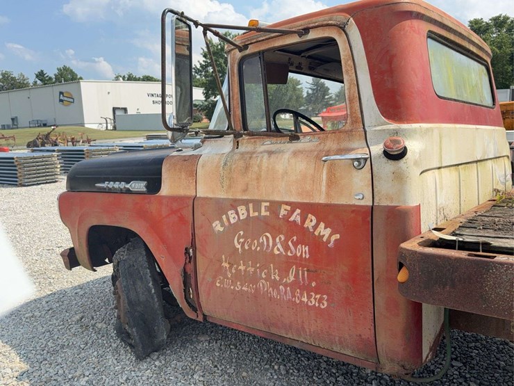 1960-ford-f350-image-19