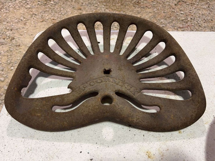 (3)-cast-iron-seats-image-2