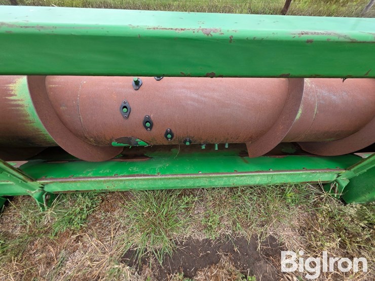 john-deere-853-image-10