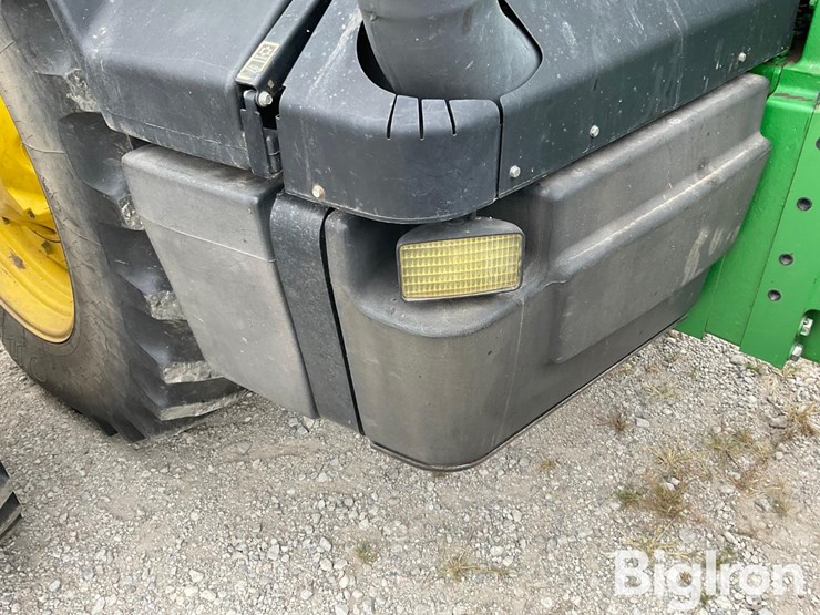 1997-john-deere-8200-image-11