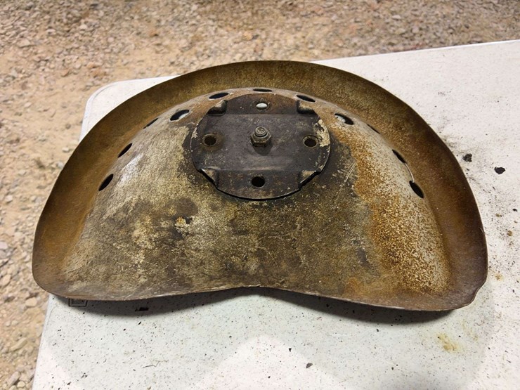 (3)-pressed-steel-pan-seats-image-5