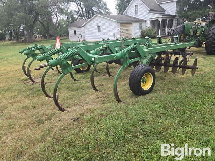 john-deere-712-image-6