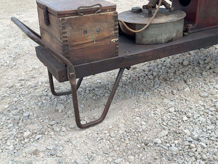 international-tom-thumb-engine-image-39