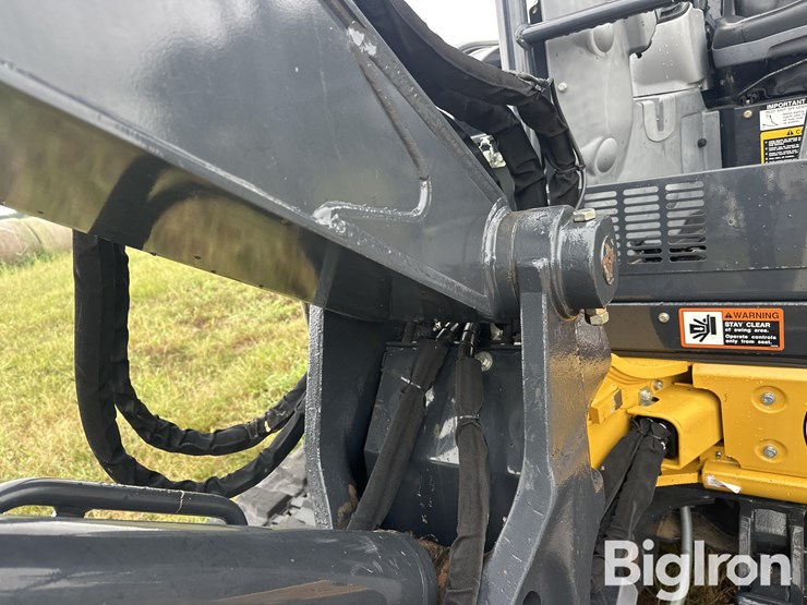 2020-deere-60g-image-11