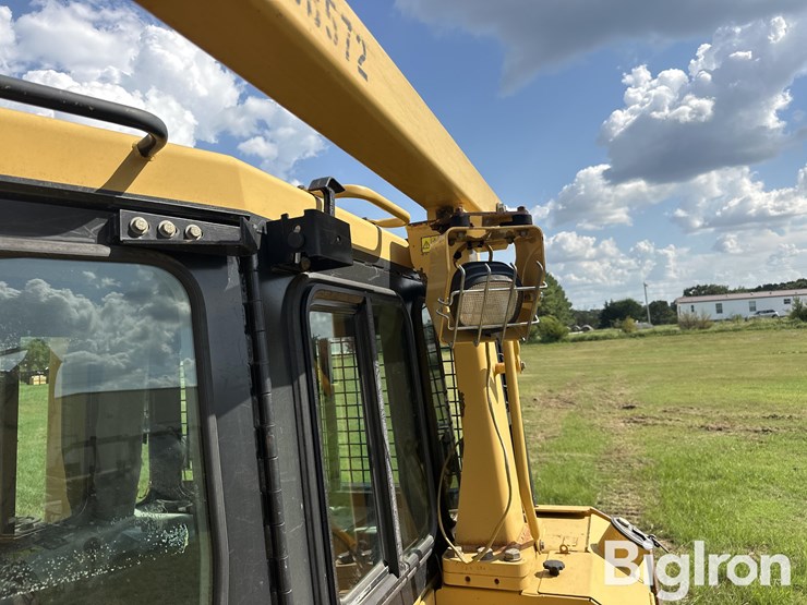 2006-caterpillar-d6r-image-13