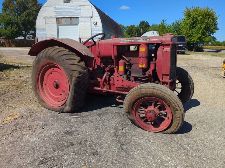 international-harvester---mccormick-deering-d-50-image-6