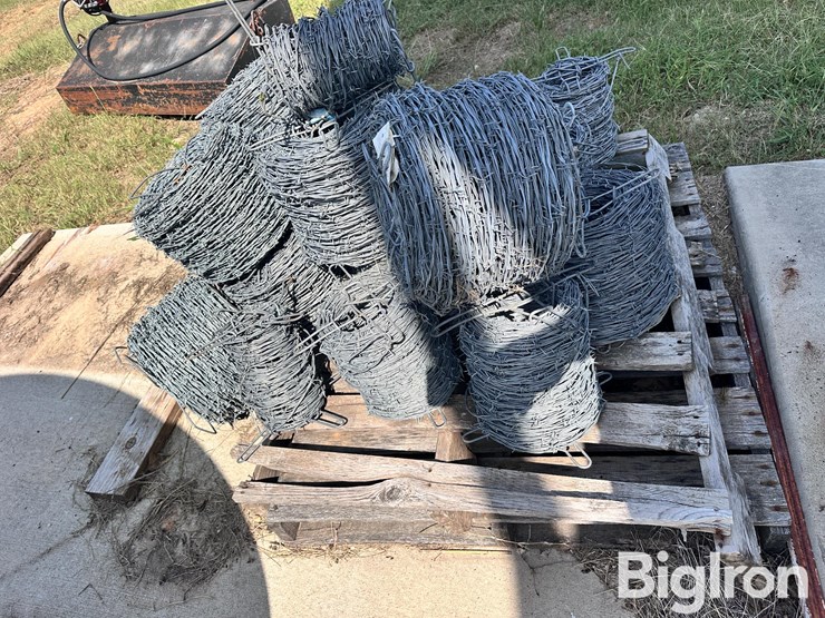 pallet-barbwire-image-7