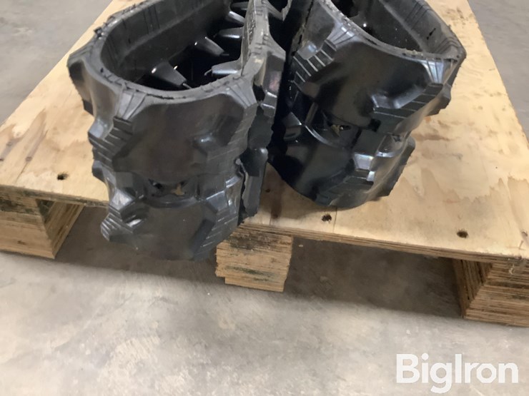rubber-tracks-image-13