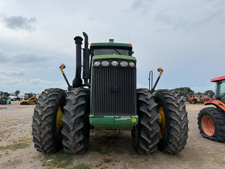 2005-john-deere-9220-image-2
