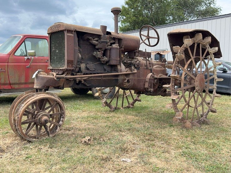 oliver-1800-image-2