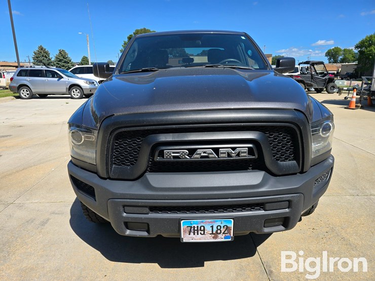 2021-ram-1500-classic-image-2