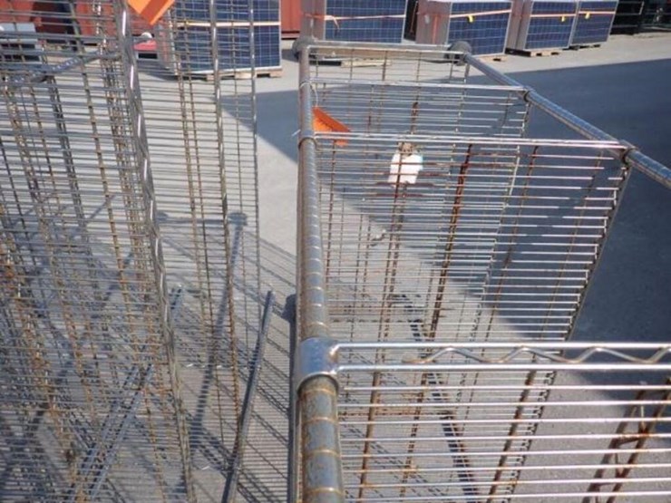 qty-of-(3)-metal-racks-image-9