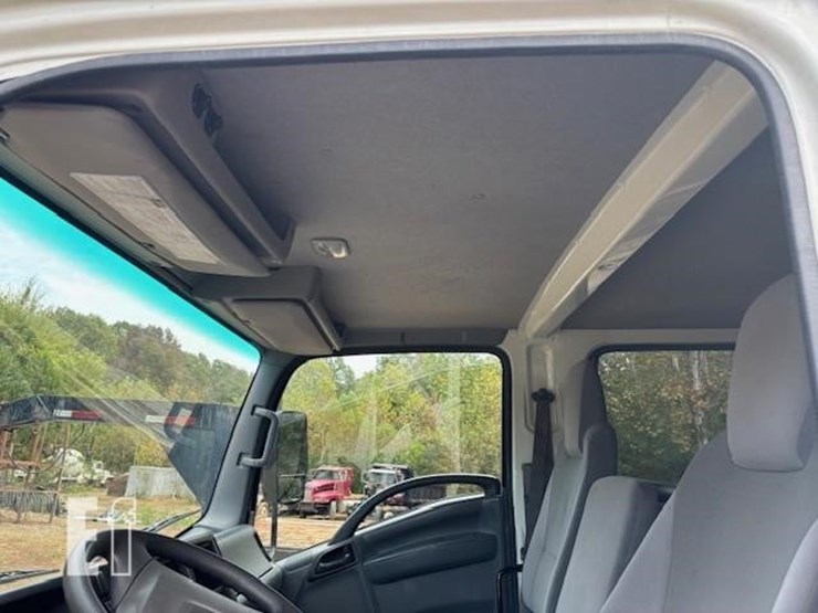chevrolet-4500xd-landscape-truck-image-13