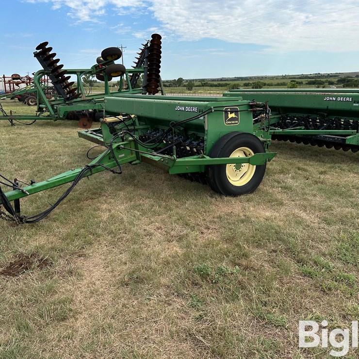 JOHN DEERE 450