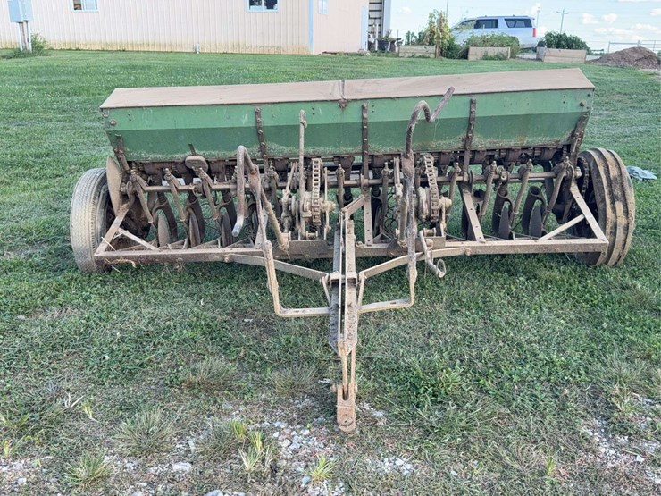 8ft-grain-drill-image-7