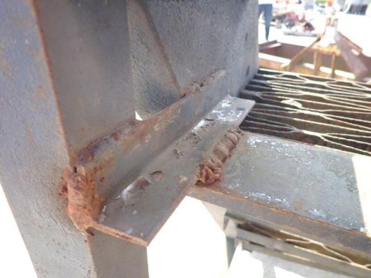 4-step-rolling-metal-stairs-image-15