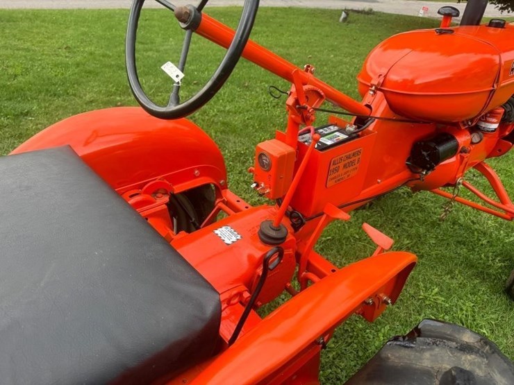 1950-allis-chalmers-b-tractor-image-17