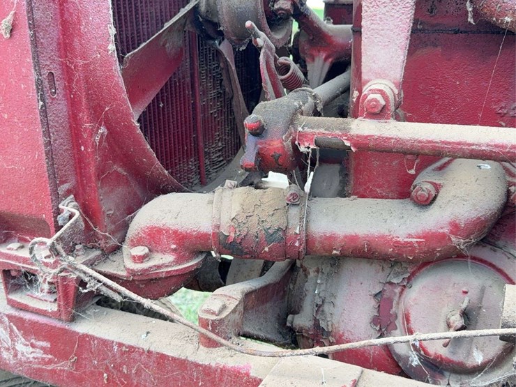 farmall-f-20-image-60