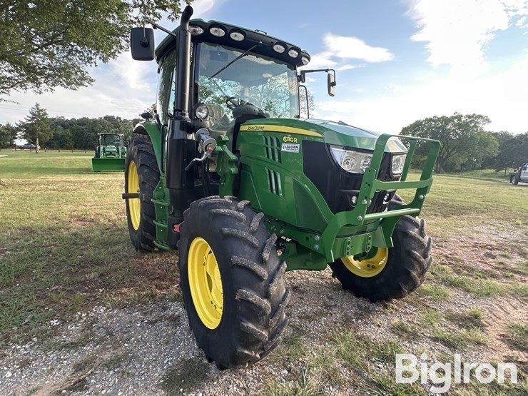 2019-john-deere-6130r-image-3