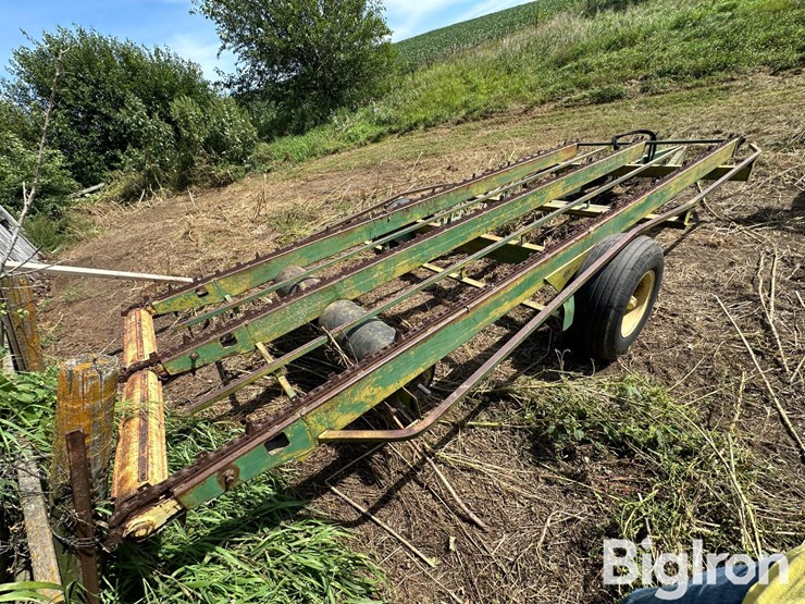 john-deere-200-image-6