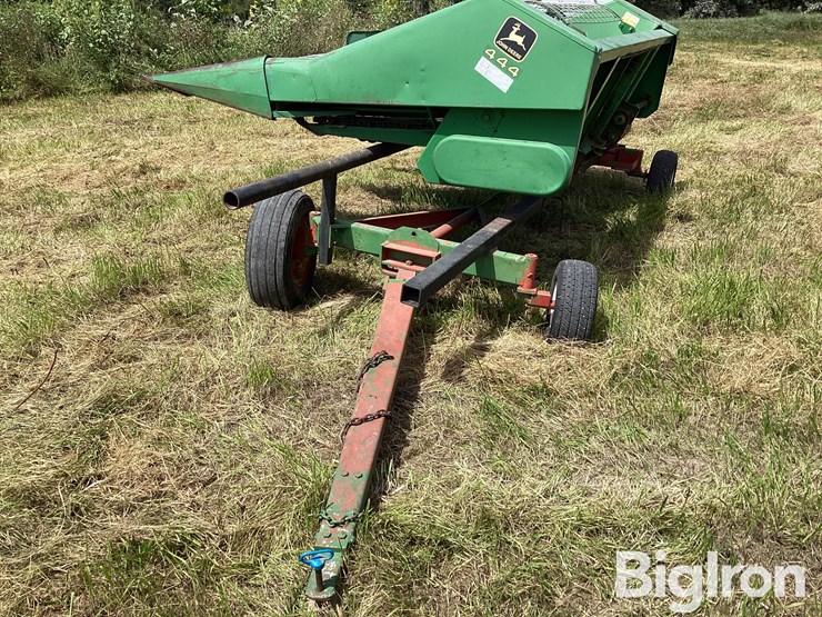 john-deere-444-image-9