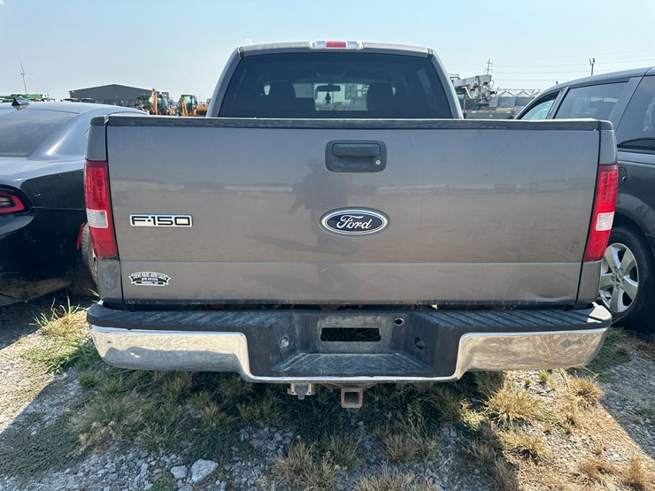 2005-ford-f150-image-16
