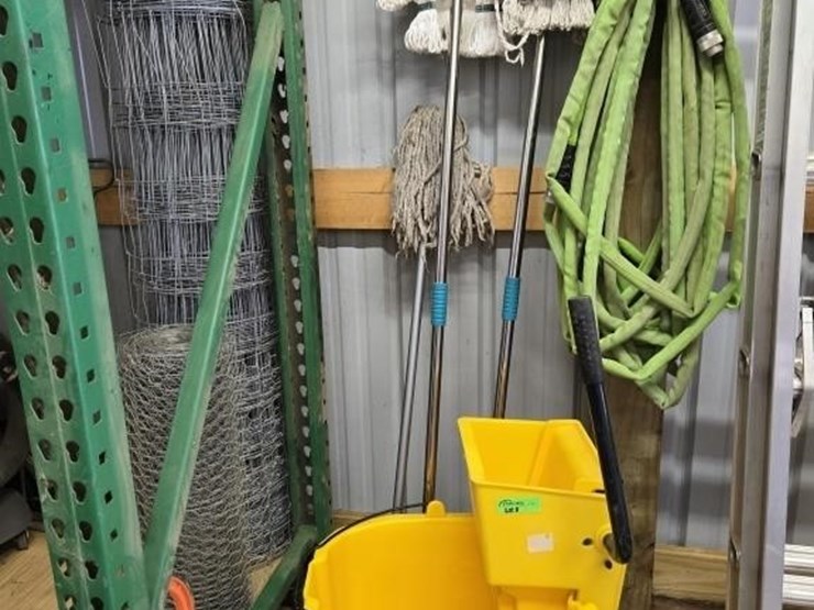mop-bucket-mops-garden-hose-image-2