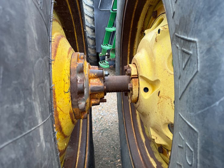2005-john-deere-9220-image-10
