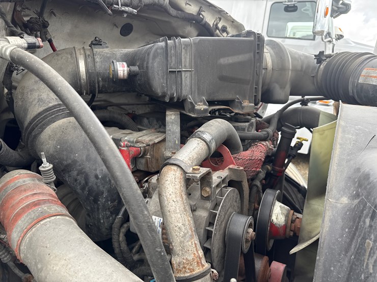 2012-ford-f750-image-125