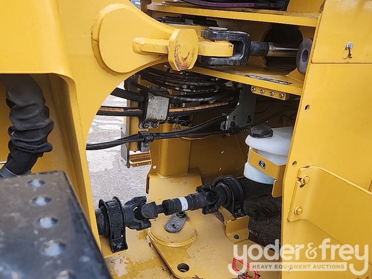 2018-caterpillar-910m-image-25